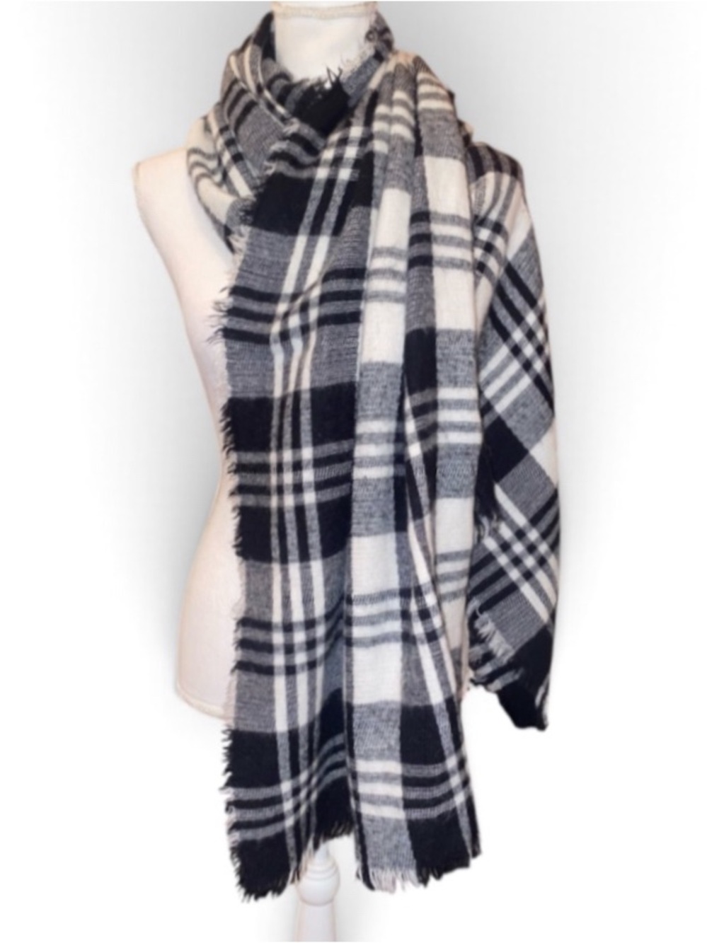 WINTER SCARF Oversized Plaid Blanket Scarf Wrap with Fringe 80”x 28”